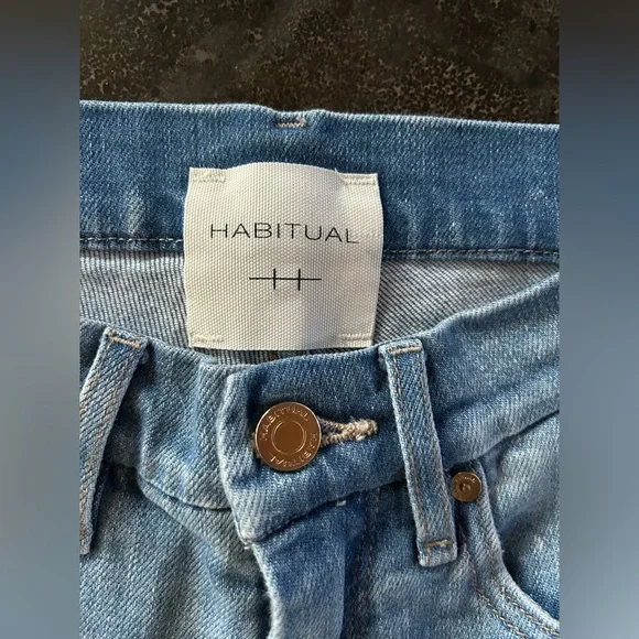 Habitual | Pace High-Rise Straight Leg Cropped Split Hem Jeans - Picture 7 of 11